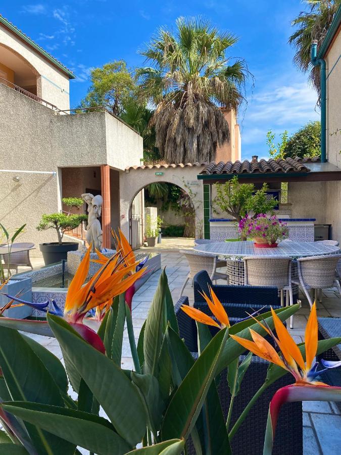 Logis Les Ii Mas - Perpignan Sud Hotel